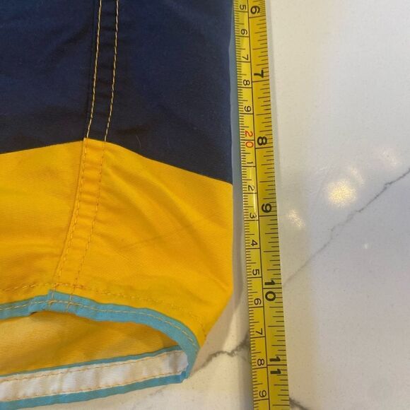 PATAGONIA Mens Wavefarer Size 34 Board Shorts 100% Nylon 11” Inseam Nautical - Picture 8 of 9